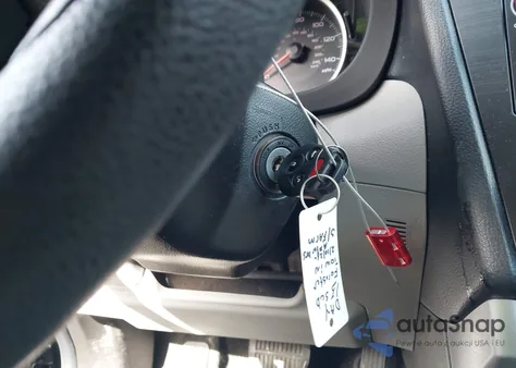 2015 Subaru Forester 2.5I Premium из США, поврежденный, VIN JF2SJADC9FH480891